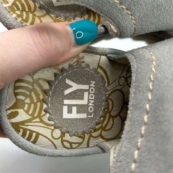 Fly London Women's Gray and Tan Suede Lace-Up Wedge Sandals Size 38 (US 7-7.5) - Picture 12 of 13